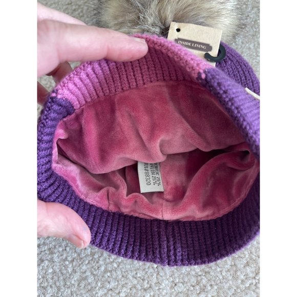 Kids Smiling Lined Fur Pom CC Beanie Warm Lining Purple Lavender NWT - Picture 6 of 8